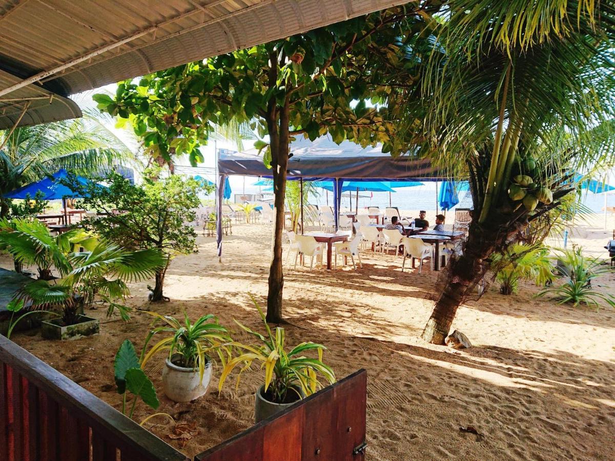 Peacock Beach Hotel Unawatuna Eksteriør bilde