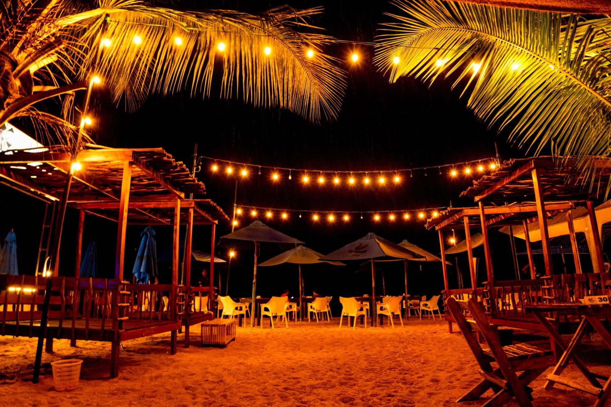 Peacock Beach Hotel Unawatuna Eksteriør bilde