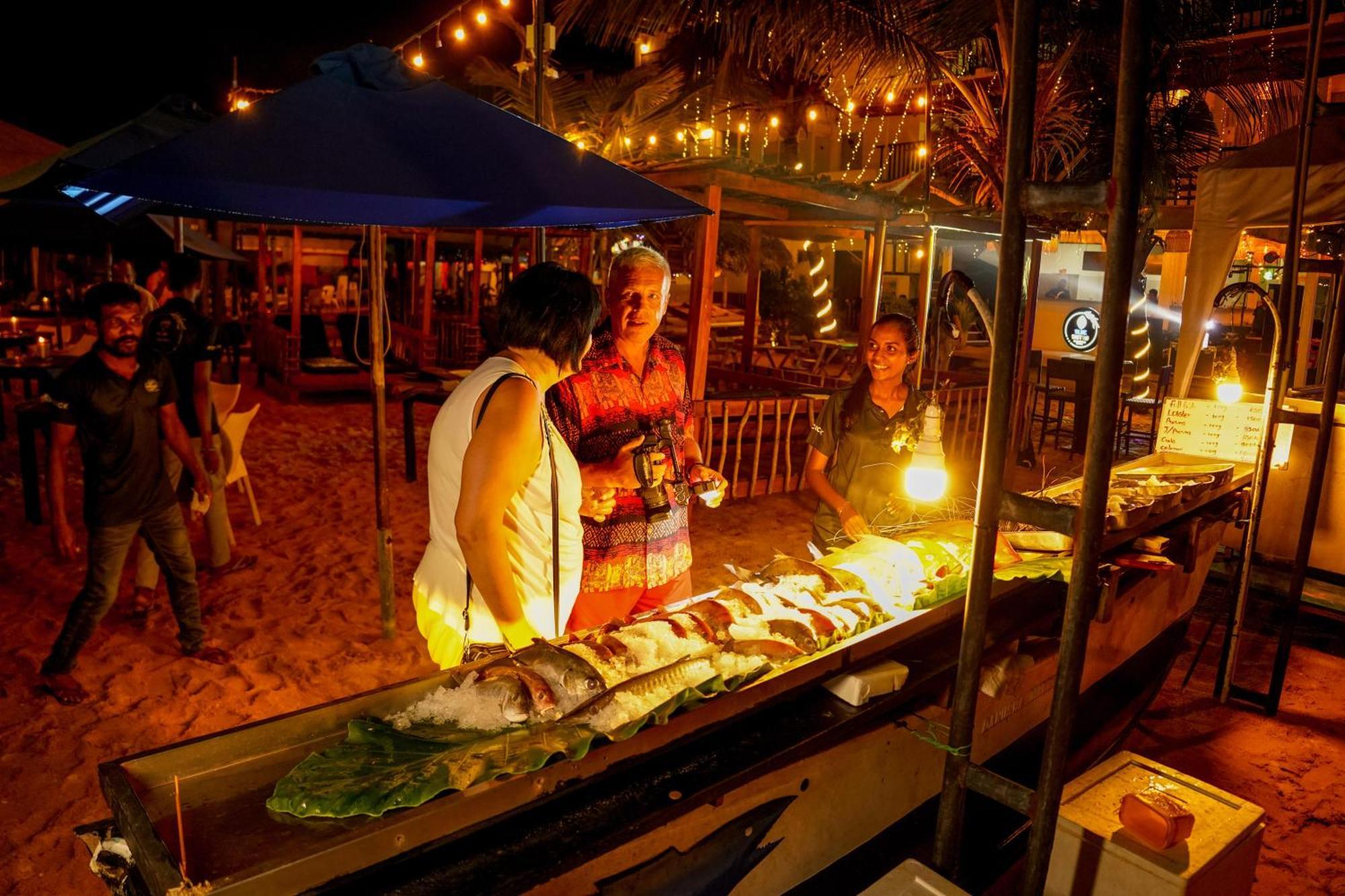 Peacock Beach Hotel Unawatuna Eksteriør bilde