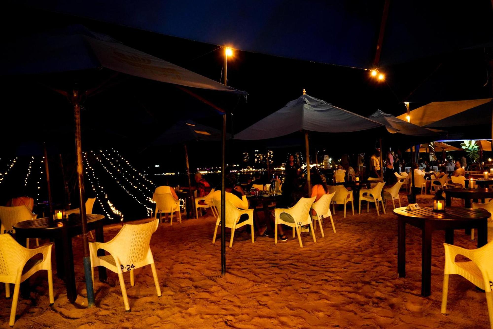 Peacock Beach Hotel Unawatuna Eksteriør bilde